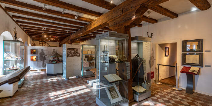 Interner Verweis: Kurzführung durch die Dauerausstellung „Dorfleben im 19. Jahrhundert“ in ukrainischer Sprache